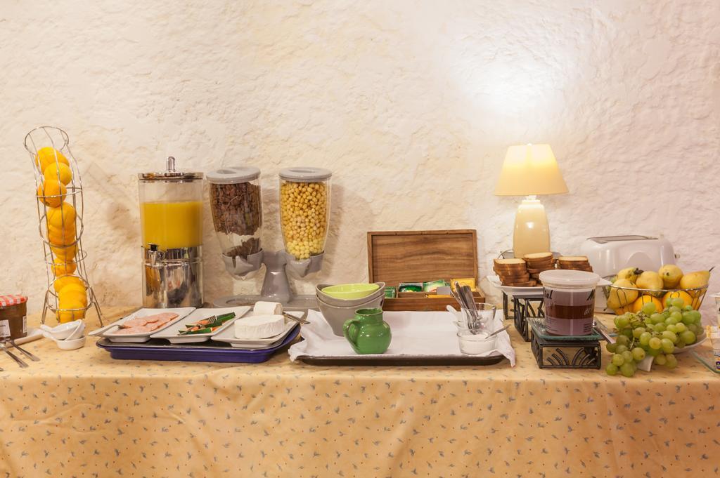 Logis Auberge La Cremaillere Villandraut Εξωτερικό φωτογραφία